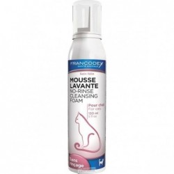 Mousse lavante pour chat...
